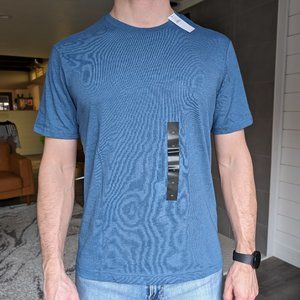 Banana Republic | Eco Premium Wash T-Shirt | Men's | Medium | Blue